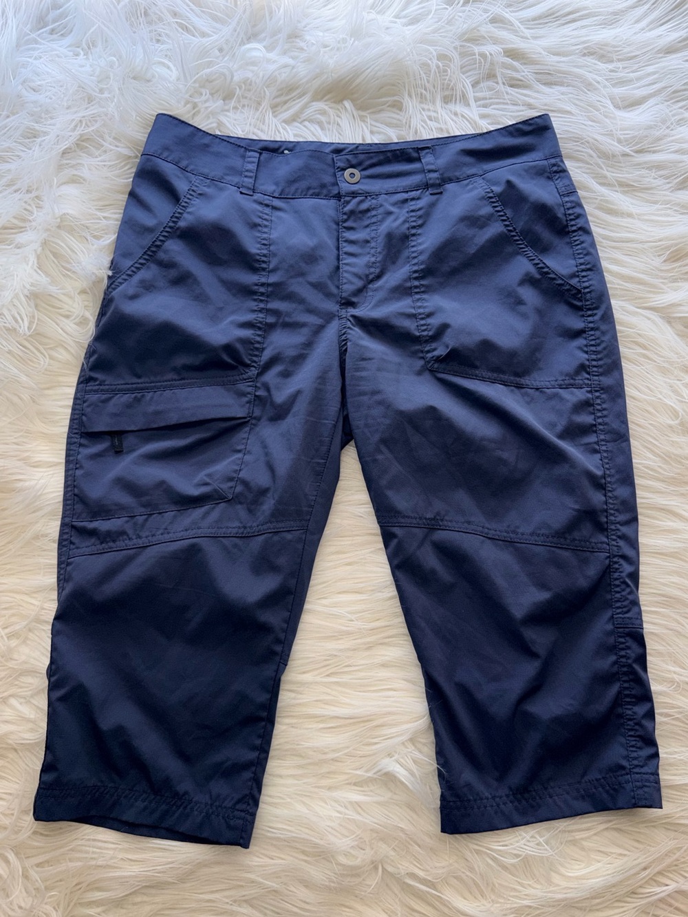 Columbia Women’s 10 Navy Kestrel Trail Omni Shield Cargo Capris